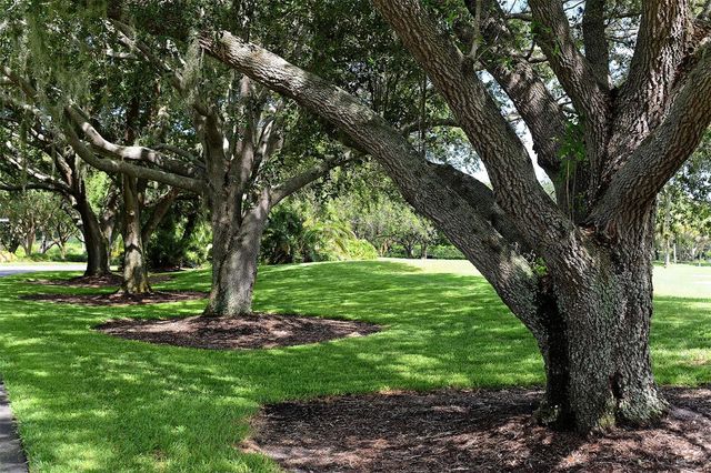 402 MACEWEN DRIVE, Osprey, FL 34229
