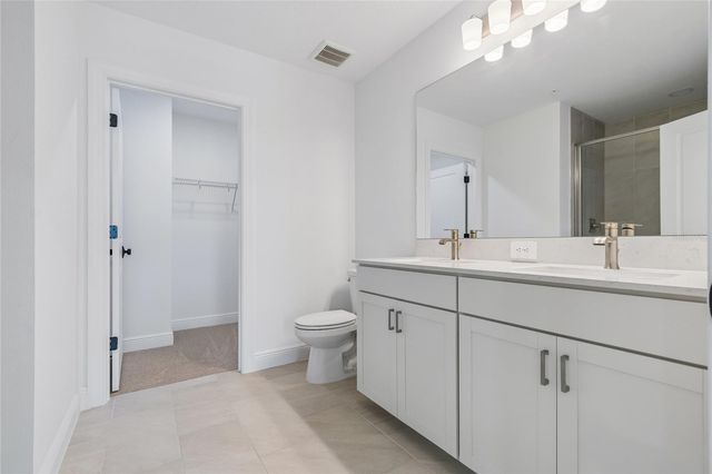 17806 BROADLEAF LOOP, Venice, FL 34293