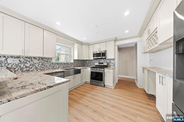566 2nd Street, Carlstadt, NJ 07072