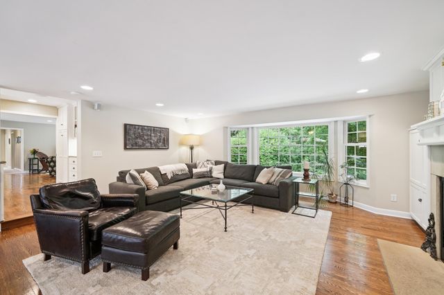 4645 Eastwood Road, Minnetonka, MN 55345