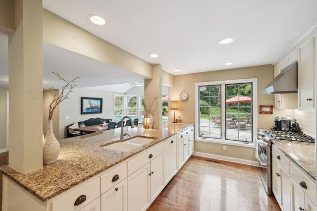 4645 Eastwood Road, Minnetonka, MN 55345