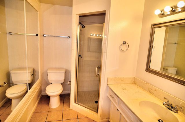 2017 Shenandoah Drive, Carrollton, TX 75007