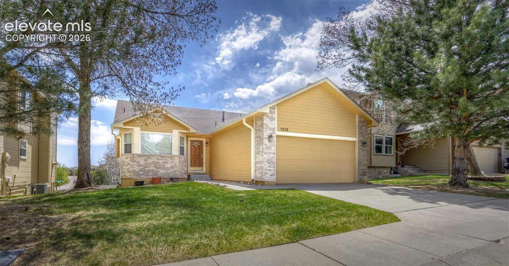 1215 Bison Ridge Drive, Colorado Springs, CO 80919 — photo 2