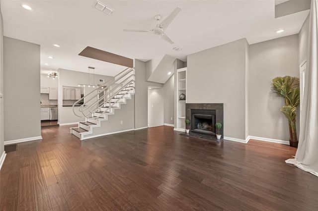 204 Marshall Street 3, Houston, TX 77006