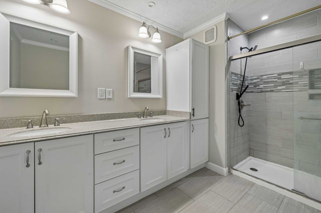 2804 Paran Pointe Dr, Cookeville, TN 38506