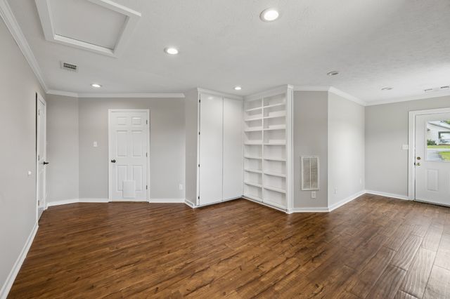 2804 Paran Pointe Dr, Cookeville, TN 38506