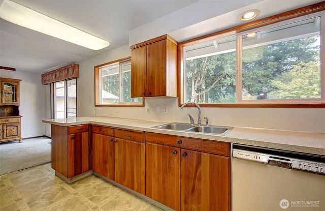 402 NW 69th Street, Vancouver, WA 98665