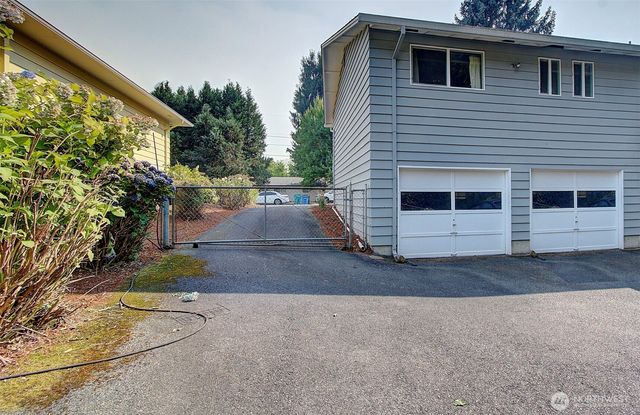 402 NW 69th Street, Vancouver, WA 98665