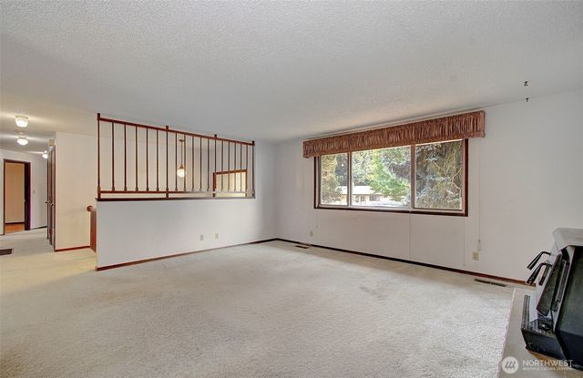 402 NW 69th Street, Vancouver, WA 98665