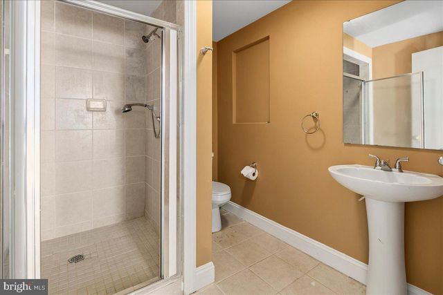 11846 CHAPEL RD, Clifton, VA 20124