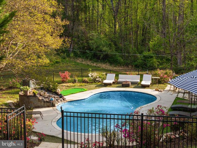 11846 CHAPEL RD, Clifton, VA 20124
