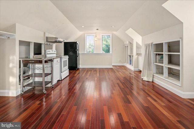 11846 CHAPEL RD, Clifton, VA 20124