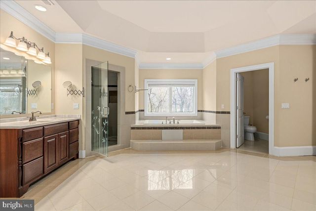 11846 CHAPEL RD, Clifton, VA 20124