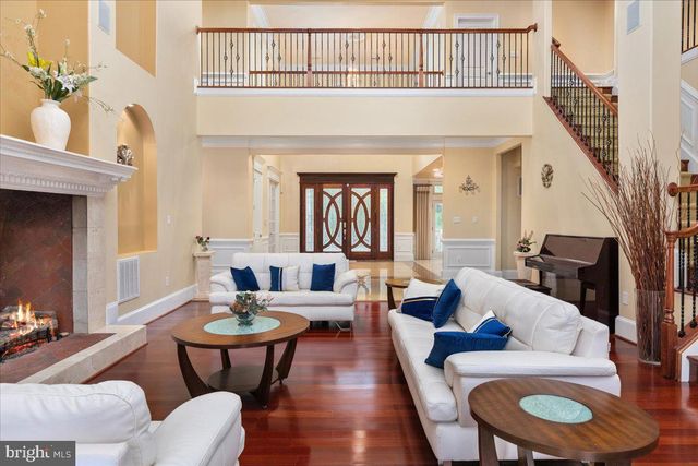 11846 CHAPEL RD, Clifton, VA 20124