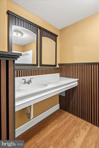 11846 CHAPEL RD, Clifton, VA 20124