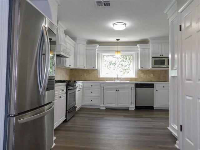 106 Madison Street, Sulphur, LA 70663