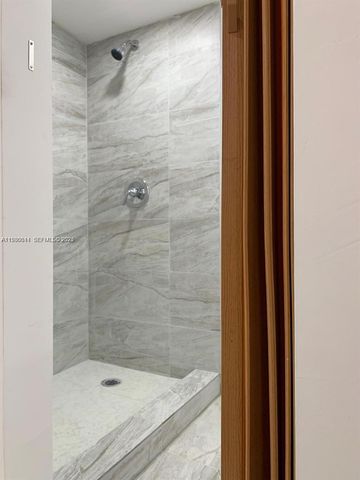 20811 NW Miami Pl B, Miami Gardens, FL 33169