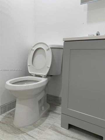 20811 NW Miami Pl B, Miami Gardens, FL 33169