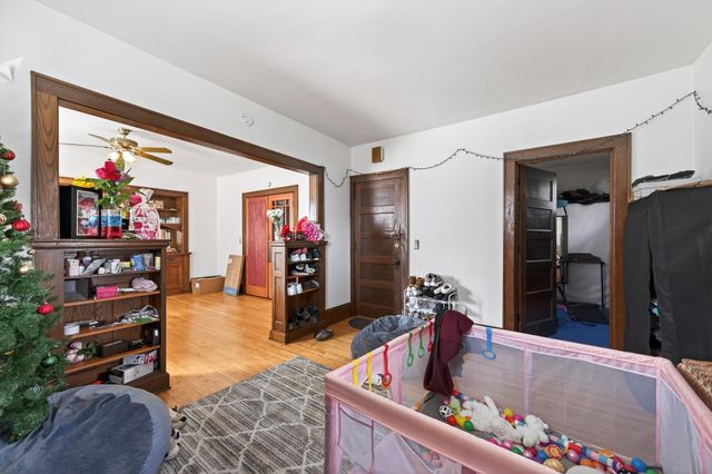 2125 N 6th Street, Minneapolis, MN 55411