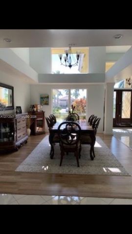 21070 N Sweetwater Ln N, Boca Raton, FL 33428
