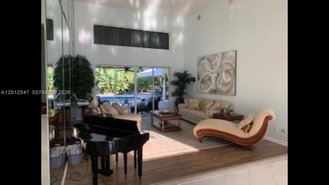 21070 N Sweetwater Ln N, Boca Raton, FL 33428