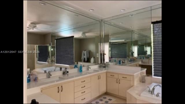 21070 N Sweetwater Ln N, Boca Raton, FL 33428