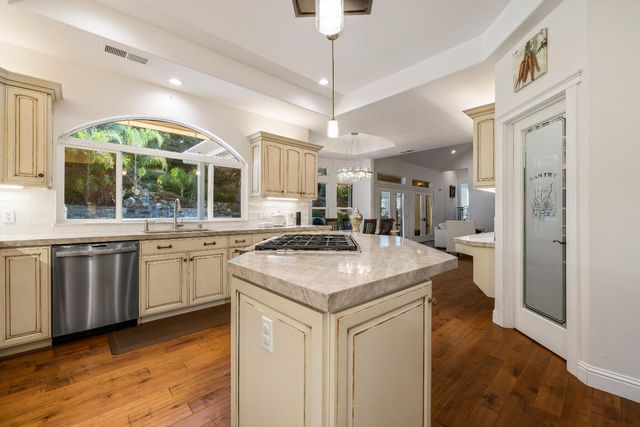 6006 Via Alicante, Granite Bay, CA 95746