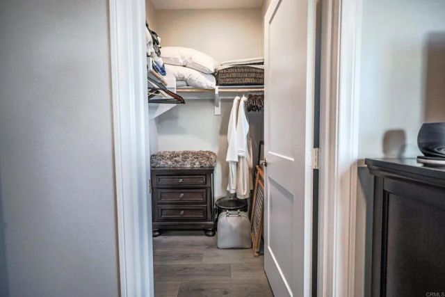 1728 Valley Oak Way, Oceanside, CA 92056