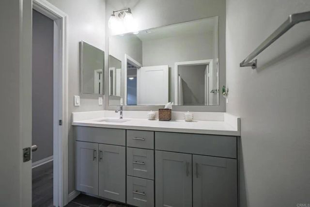 1728 Valley Oak Way, Oceanside, CA 92056