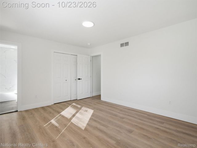 8651 Messmore Road, Shelby Charter Township, MI 48317
