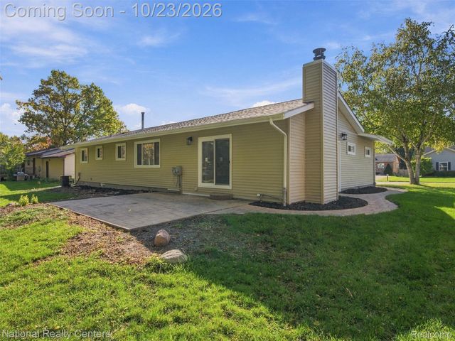8651 Messmore Road, Shelby Charter Township, MI 48317