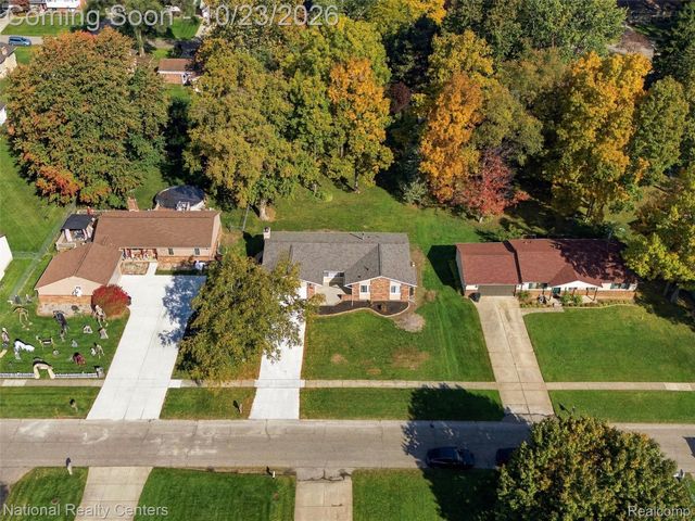 8651 Messmore Road, Shelby Charter Township, MI 48317