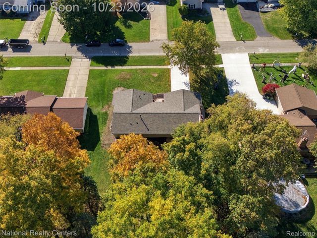 8651 Messmore Road, Shelby Charter Township, MI 48317