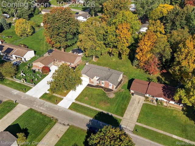 8651 Messmore Road, Shelby Charter Township, MI 48317