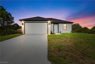 6002 Olive AVE N, Lehigh Acres, FL 33971