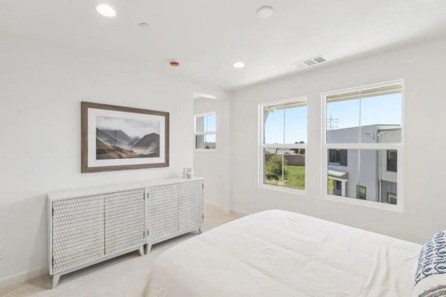2639 Allium Way, Carlsbad, CA 92008
