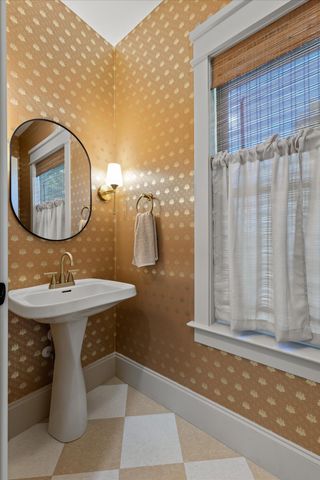 821 Spears Avenue, Chattanooga, TN 37405