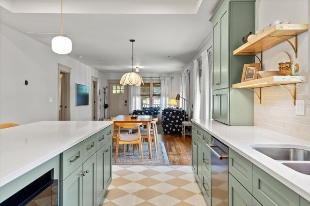 821 Spears Avenue, Chattanooga, TN 37405