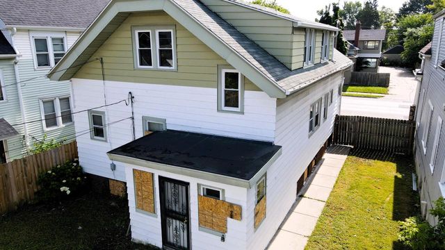 3531 N 20th STREET, Milwaukee, WI 53206