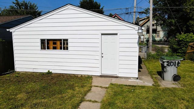 3531 N 20th STREET, Milwaukee, WI 53206