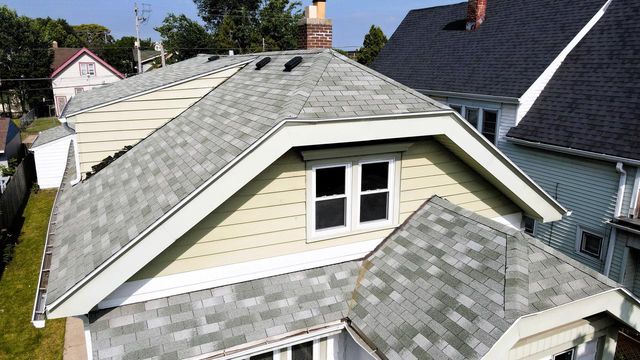 3531 N 20th STREET, Milwaukee, WI 53206