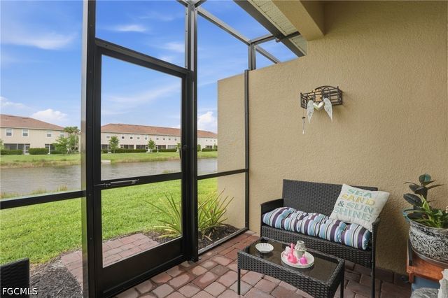 2621 Vine AVE, Naples, FL 34120