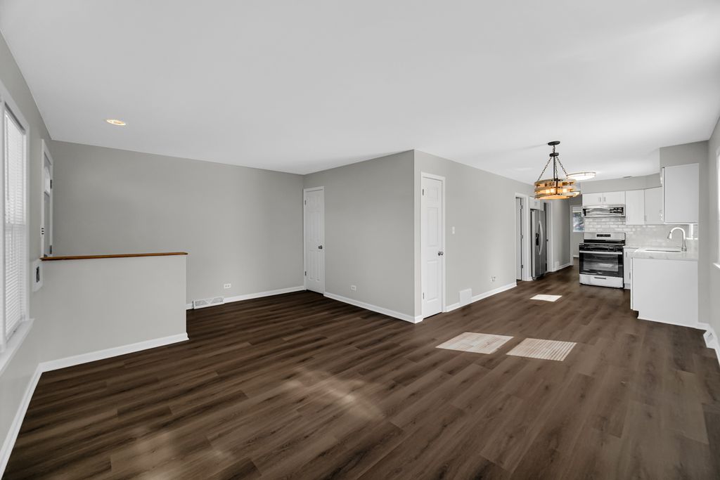 9331 S Parnell Avenue, Chicago, IL 60620 — photo 5
