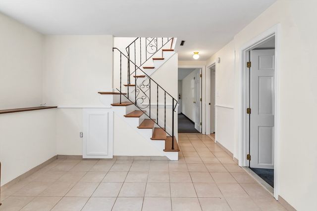 167 Charles Drive, Tewksbury, MA 01876