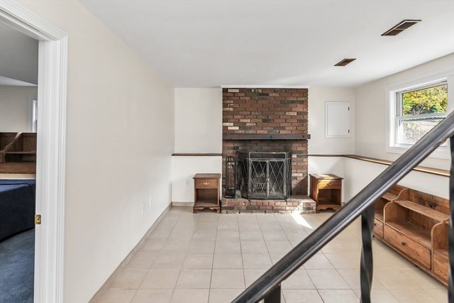 167 Charles Drive, Tewksbury, MA 01876