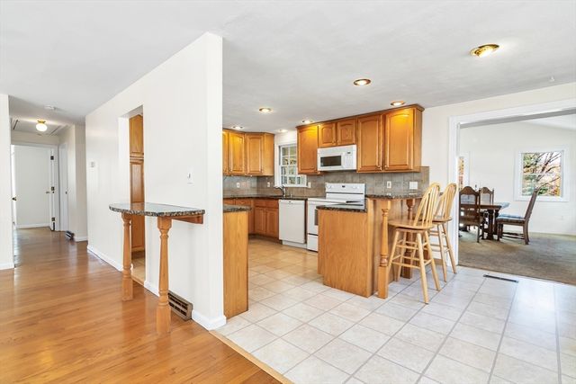167 Charles Drive, Tewksbury, MA 01876