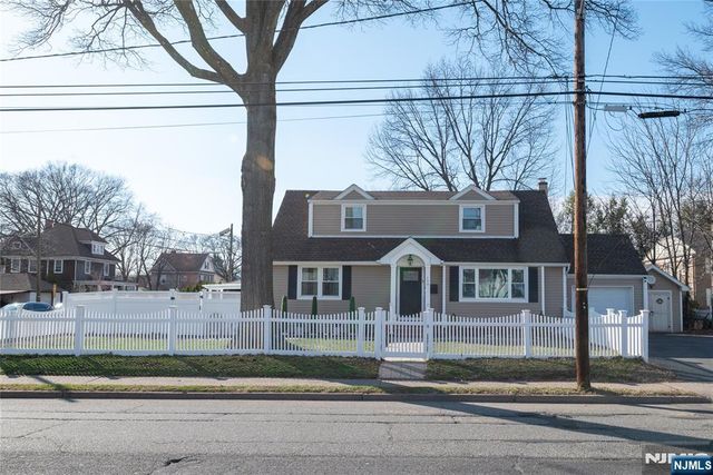 170 Tenafly Road, Englewood, NJ 07631