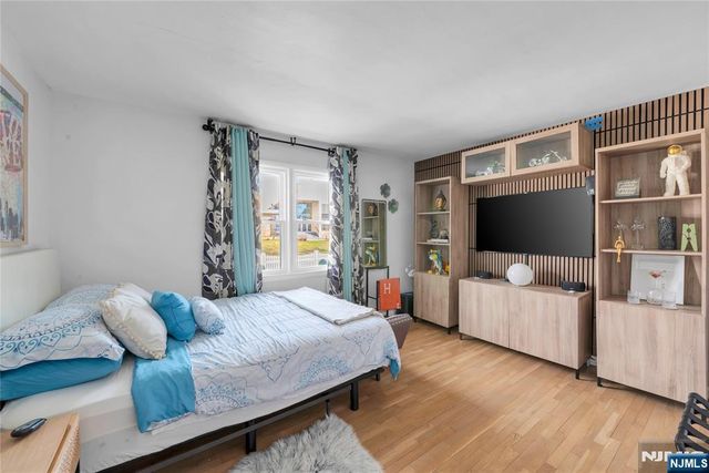 170 Tenafly Road, Englewood, NJ 07631