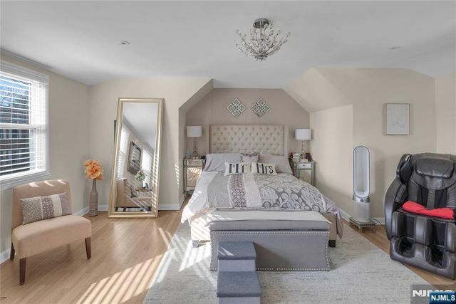 170 Tenafly Road, Englewood, NJ 07631