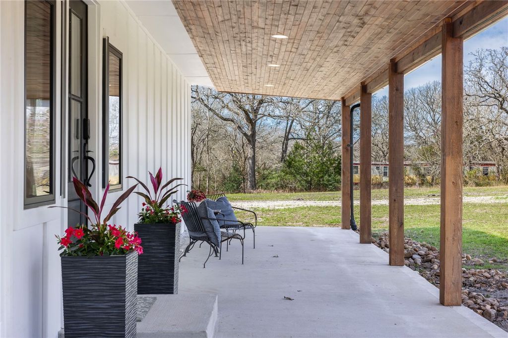 4399 Silentwood Lane, Anderson, TX 77830 — photo 2